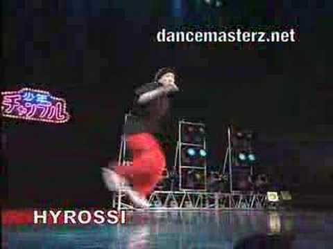 ALMAのハウスダンスショー